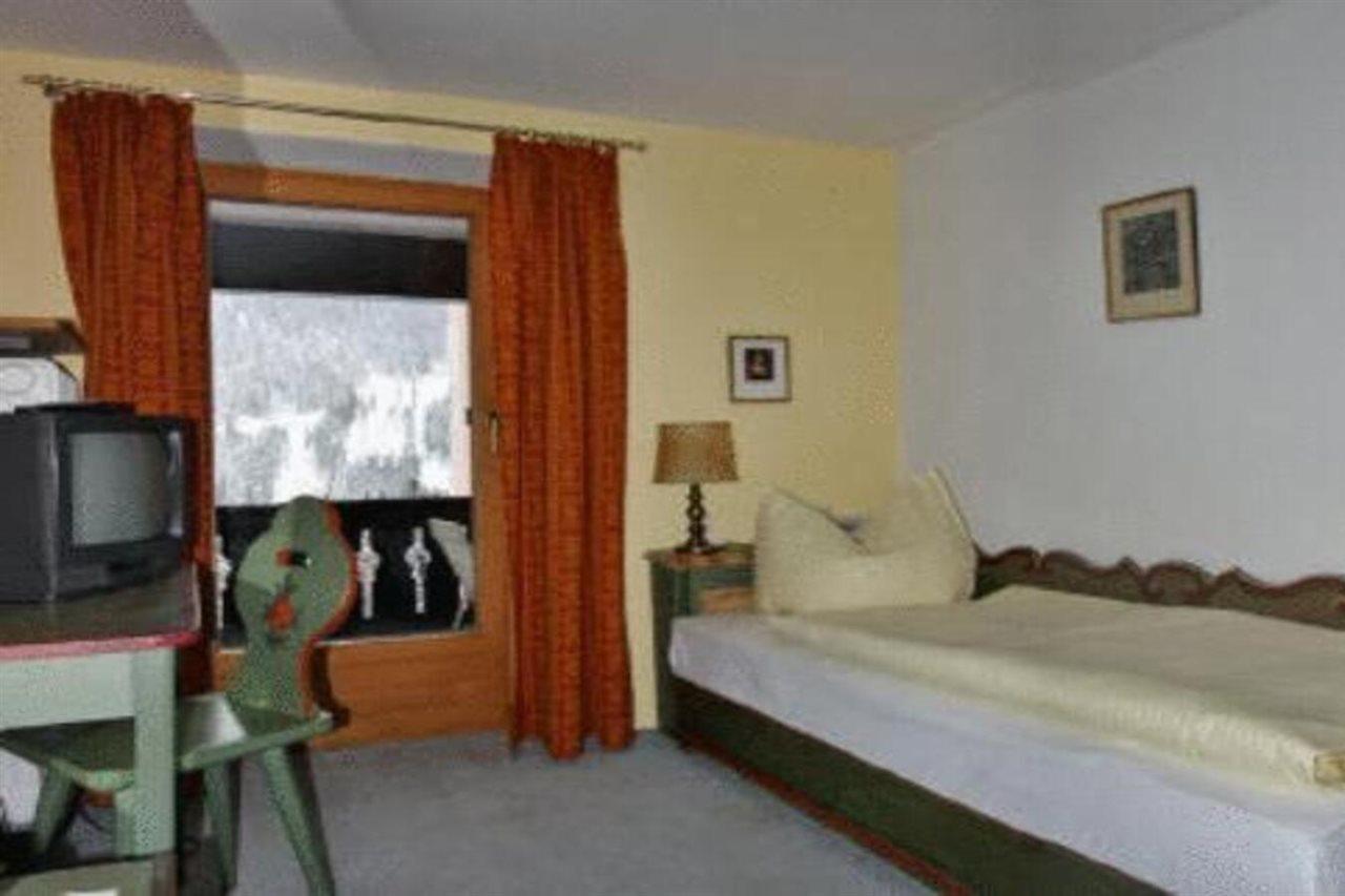 Hotel Mooserkreuz Sankt Anton am Arlberg Szoba fotó